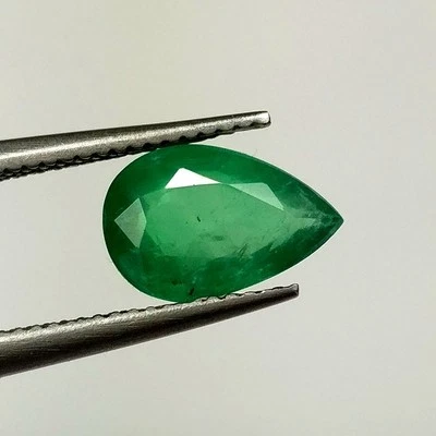 1.38ct Natural Emerald pear shape Zambian earth mined untreated gemstone - Image 1 of 4