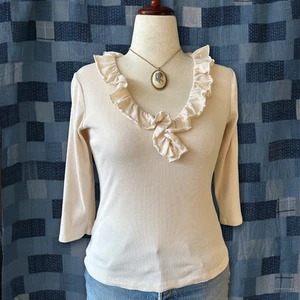 Blusa De Colección Y2K Chaps Ralph Lauren Crema Escote Corazón Volantes Talla M - Imagen 1 de 13