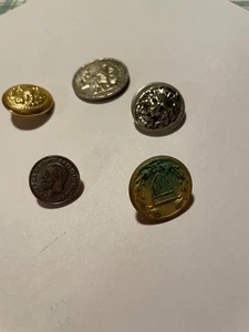 5 antique metal buttons Jules Caesar- Military-Lion head-King William - Picture 1 of 14