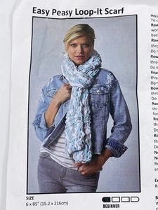 Coats & Clark Crochet Knitting Kit Blue Easy Peasy Loop-It Scarf New - Picture 1 of 4
