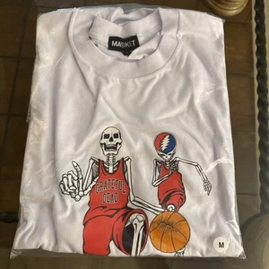 Chinatown Market Studios Grateful Dead Skelett weißes T-Shirt Größe Medium Herren - Bild 1 von 5