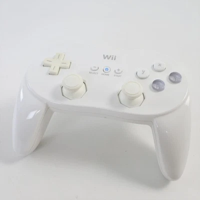 Nintendo Wii Classic Controller PRO White Control Pad 0636 - Image 1 of 4