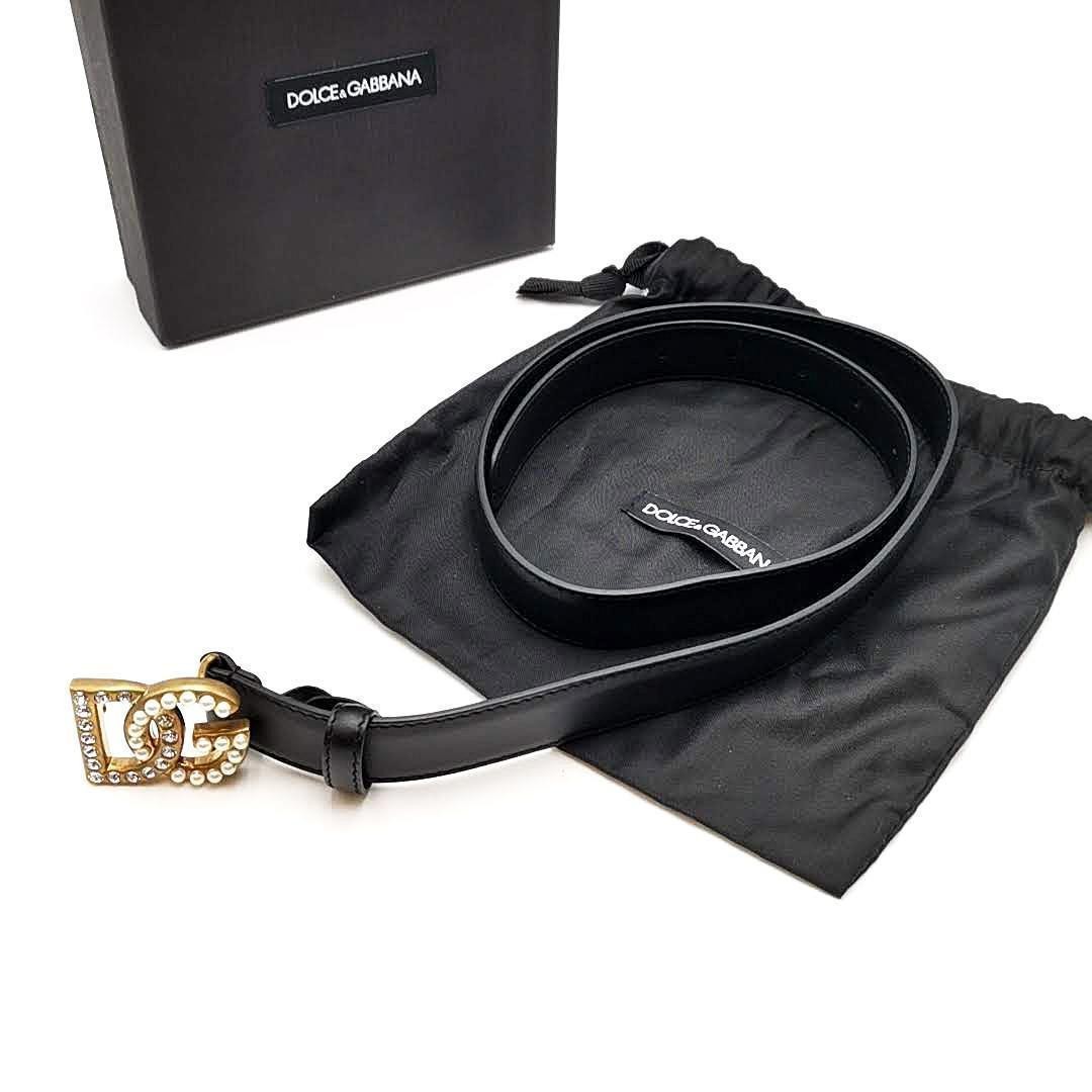 【Dolce & Gabbana】ラグジュアリー レザー デボーション ベルト Dolce & Gabbana Devotion Buckle Belt Embellished Heart