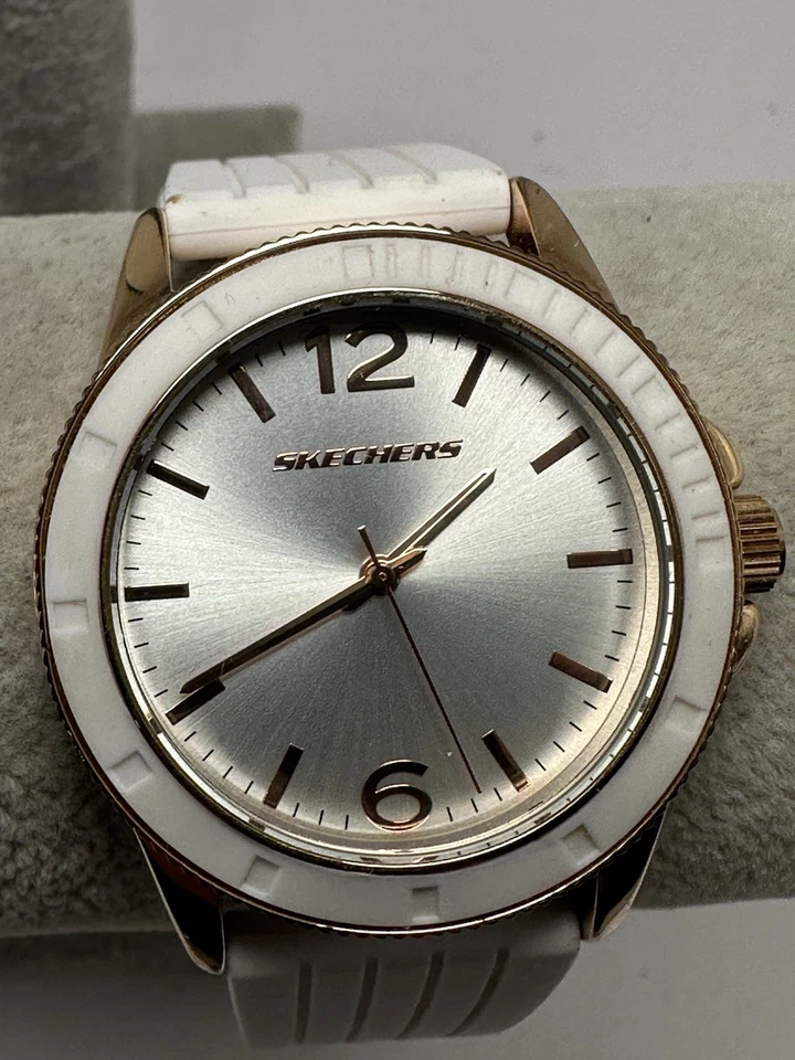 Reloj Skechers SR6087 Batería Nueva Damas 40MM 7.5" Banda Silicona Blanca M67 Foto 1 de 4