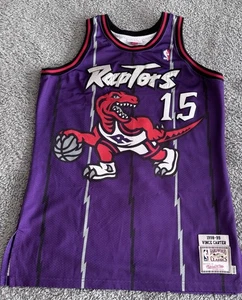Authentic Mitchell & Ness Vince Carter NBA Raptors 1998-99 Dino Trikot 44-L EUC - Bild 1 von 13