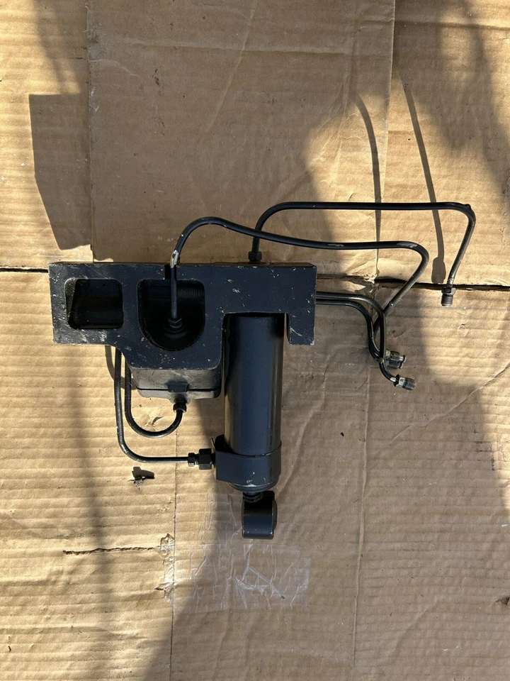 84-99 Force  50 Hp Tilt And Trim - Image 1 of 2