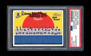 DENNY MATTHEWS SIGNIERTER 2008 TOPPS HERITAGE PSA/DNA KANSAS CITY ROYALS BROADCASTER - Bild 1 von 2