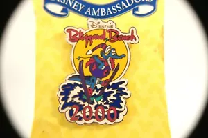 Spilla Disney Ambasciatori Blizzard Beach 2000 nuova (vecchio stock) - Foto 1 di 2