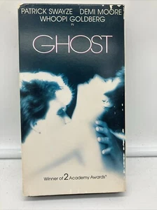 Ghost VHS Movie - Patrick Swayze - Used - FREE SHIPPING - Picture 1 of 4