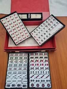 VINTAGE UNUSED MAH JONG SET /CASE- BAMBOO FAUX BONE TIILES & COUNTERS /SUPERB - Picture 1 of 11