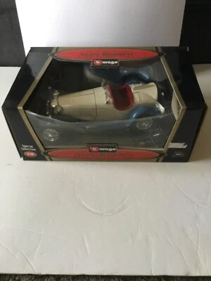 COCHE DE COLECCIÓN BURAGO 1/18 1932 ALFA ROMEO 2300 SPIDER FUNDIDO A PRESIÓN EN CAJA Foto 1 de 4