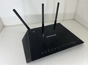 Netgear R6400 Black Wi-Fi Router - Picture 1 of 6