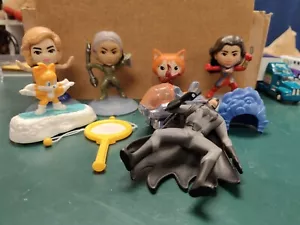 Miscellaneous McDonald's Happy Meal Toy Lot - Picture 1 of 6