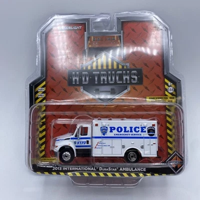 Greenlight HD Trucks NYPD International Durastar Ambulance Police ESU 2013 - Image 1 of 3