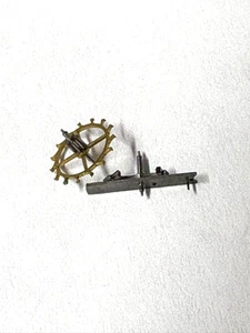 RELOJ BOLSILLO ELGIN TAMAÑO 18 ESCAPE RUEDA Y HORQUILLA #995-616 --------CAJA 154 - Imagen 1 de 3