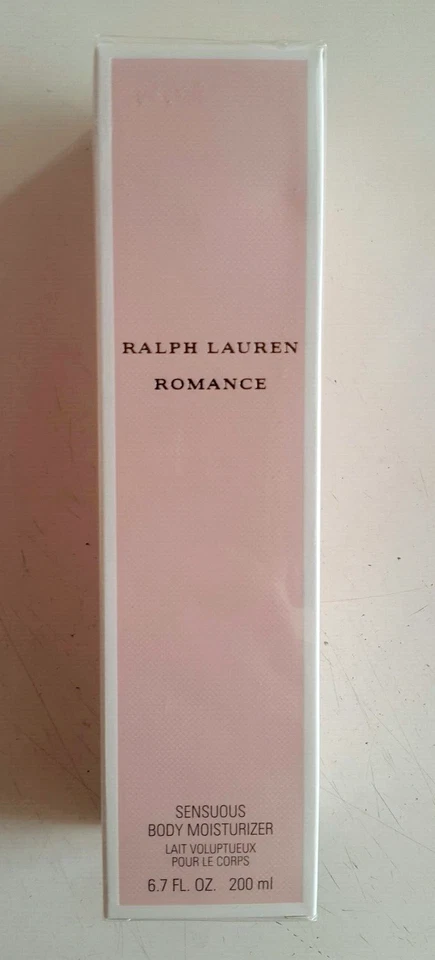 Hidratante corporal sensível Ralph Lauren Romance 6,7 oz/200 ml caixa lacrada - Imagem 1 de 1