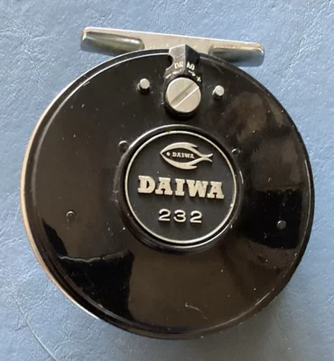 Carrete de mosca Daiwa 232 vintage Foto 1 de 2