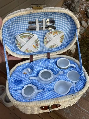 Delton Miniature China Tea Set in Wicker Picnic Basket Vintage 13 Piece Blue - Image 1 of 4