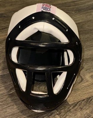 Máscara facial vintage Pro Force Sparring Gear branca tamanho médio 21 A 22” LEIA - Imagem 1 de 4