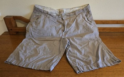 Pantalones Cortos Roebuck & Co. Para Hombre Talla 38 Cuadros Frente Plano Gris y Blanco Patrón a Cuadros Foto 1 de 4