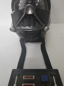 Hasbro 2004 Darth Vader Mask Helmet With Electronic Voice Changer Star Wars - Picture 1 of 8