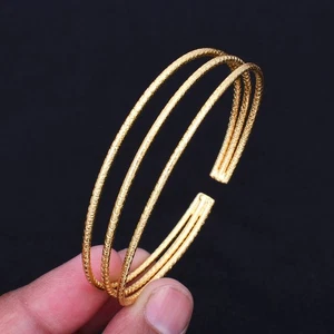 18 Carat Gold Plated Hammered Ethnic Handmade Adjustable Bangle Jewelry RB-665 - Picture 1 of 3