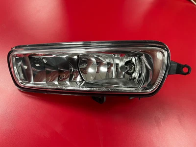 2020 2023 Ford Transit-150/250/350 Fog Light Left/Drivers Side | FO2592236 - Image 1 of 4