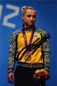 Yuliya Kalina - UKR - Olympia 2012 - Gewichtheben - BRONZE- Foto sig (1) - Bild 1 von 1