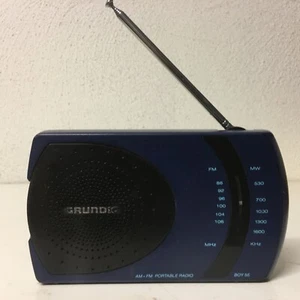 altes Vintage Radio Grundig BOY 55 tragbar mit Akku GRAU - Bild 1 von 2
