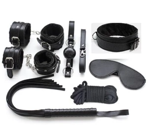 Schwarz Kunstleder Fell Kerker Rad Fessel Set Seil Peitsche Kragen Blindfalte - Bild 1 von 11
