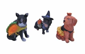Miniature Fairy Garden Set of 3 Dogs in Halloween Costumes - Buy 3 Save $5 - Picture 1 of 1