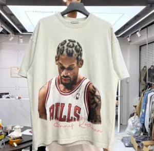 HOT Dennis Rodman t shirt vintage anni 90 Dennis Rodman maglietta unisex bianca - Foto 1 di 3