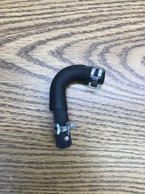 TUBO RESPIRADOR YAMAHA R3 YZFR3 2015-2018 # 2MS-E5373-00-00 Foto 1 de 4