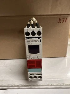 3UG4614-1BR20 Siemens 4A 160-690VAC Relaisüberwachung --SA --SA - Bild 1 von 3