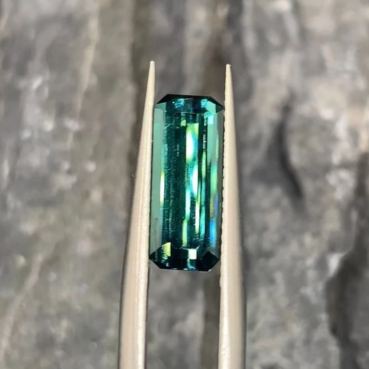 Earth Mined 1.85Ct Natural Stunning BlueGreen Teal Tourmaline October Birthstone - Image 1 of 4