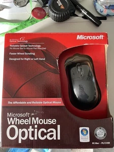 Microsoft Wheel Mouse Optical - Picture 1 of 2