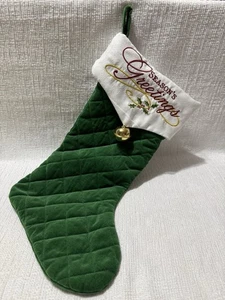 Gesteppter grüner Velours/Stickerei.”SEASON’S GREETING”Holly&Berries/Jing Bell-Strumpf - Bild 1 von 8