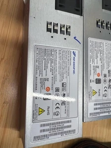 FSP Group FSP800-50ERS 80 Plus Platinum 800W Redundantny zasilacz 2U - Zdjęcie 1 z 5