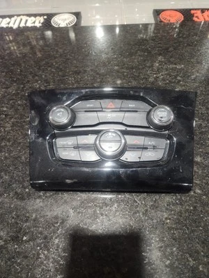 Chrysler 300 2016-2017 controles de calefacción de aire acondicionado 56054893AC OEM Foto 1 de 4