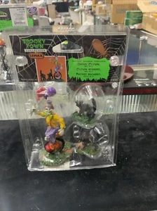 Lemax Halloween SPOOKY TOWN Ghoul Clown & Black Cats Figures - Picture 1 of 2