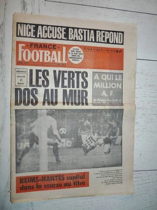 FRANCE FOOTBALL 1566 13/04 1976 PSV-ASSE FARISON BAYERN-REAL COUPE BASTIA D. SIX - Imagen 1 de 1