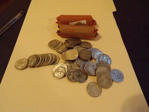 1 Roll of Silver Standing liberty Quarters-Pre-1931-Average-No Dates-.90 Silver - Picture 1 of 4