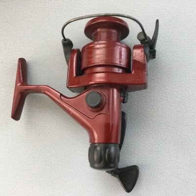 Carrete de pesca giratorio Shakespeare Pro-Touch para piezas Foto 1 de 4