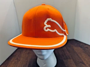 Cappello Puma 210 Rickie Fowler edizione PGA Tour aderente 7 1/4 - 7 5/8 berretto da golf arancione - Foto 1 di 6