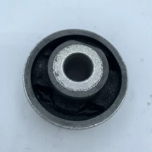 20995 VEMA SILENTBLOCK ESTREMO BRACCIO SOSPENSIONE FIAT PANDA 169 OE VEMA - Imagen 1 de 3