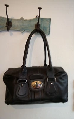 Tods black leather handbag from Harrods - Image 1 of 4