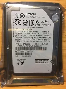 HGST 0A59576 HTE723225L9A300 2,5" 250 GB 7200 RPM 9 MM RECERTS GENÉRICO 7K320250 - Imagen 1 de 2