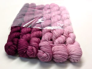 Kit de hilo envolvente Inara opción #10 tamaño largo jugo de bayas degradado madejas de 6x125 yardas - Imagen 1 de 2