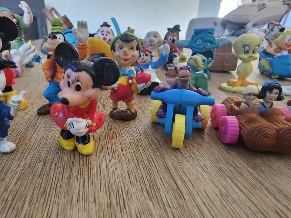 Vintage 70s 80s 90s mixed 43 TOY FIGURE LOT Disney Warner Bros Mickey Flinstones - Image 1 of 4