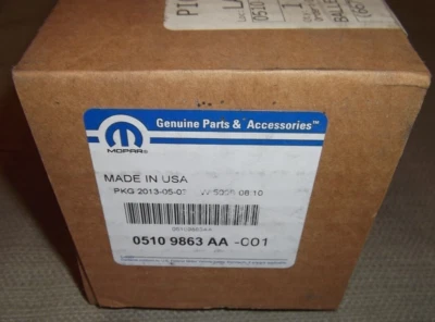 MOPAR 05109863AA CHRYSLER TOWN & COUNTRY DODGE MINIVAN PESTILLO PUERTA DELANTERA ACTUADOR Foto 1 de 2